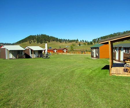 Suzies Camp Hotel สเตอร์จิส ภายนอก รูปภาพ